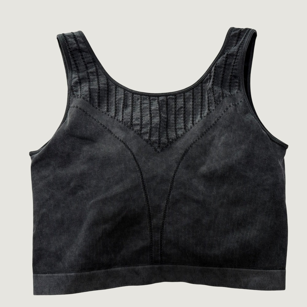 Freely Women's XL Black Ribbed Seamless Crop Top Perforated Back Activewear Tank